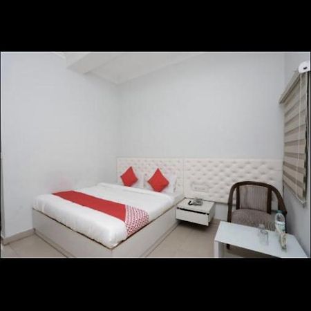 Hotel Valentine Muzaffarnagar Exterior photo