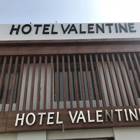 Hotel Valentine Muzaffarnagar Exterior photo